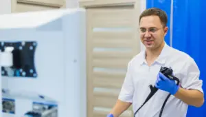 O que faz um coloproctologista Unic